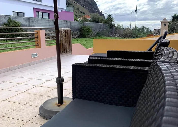 Ribeira Beach House- Ideal For Relax & Remote Work Paul do Mar  foto